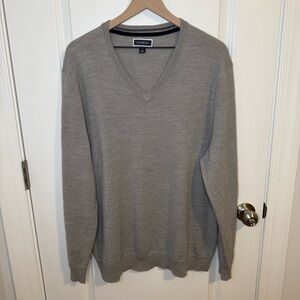 Club Room Estate Merino Wool Blend Gray Sweater Mens XL‎ V-neck Long Sleeve